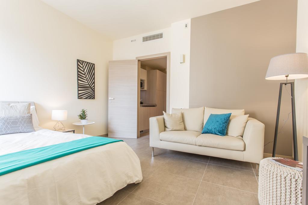 Erik Langer Pedrocchi Suites Padova Exterior photo